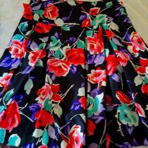 Express Silk Skirt sz. 2